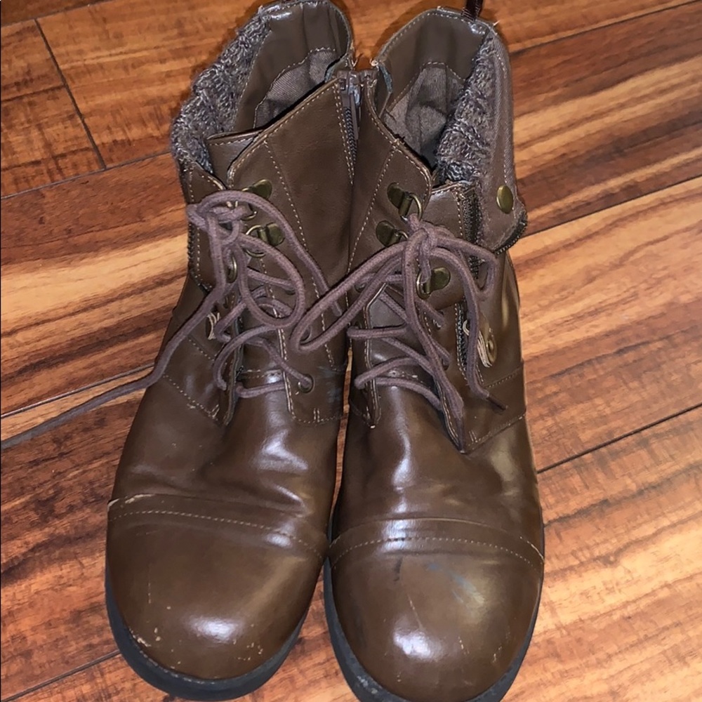 Brown boots